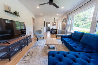 421 Moseley Dr Unit ID1328875P, Charlottesville, VA 22903
