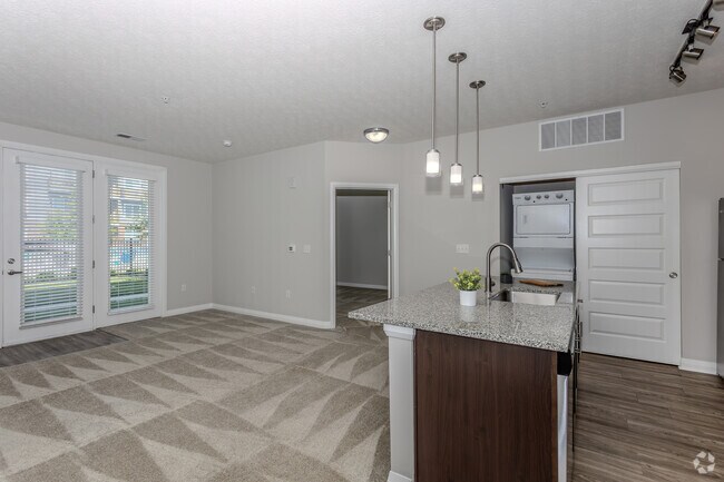 Graceland Flats, Columbus, OH 43214 - photo 7