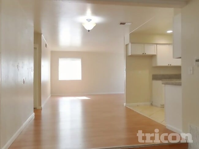 1724 Hemlock St, Fairfield, CA 94533 - photo 4