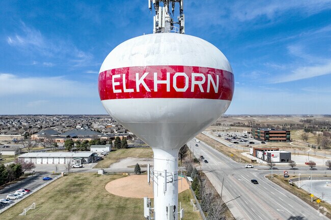 The Elkhorn neighborhood has easy access to the greater Omaha area.