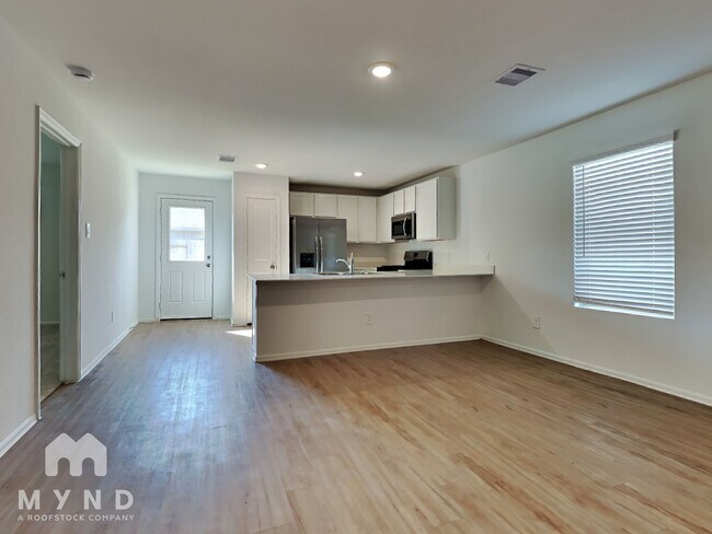 2842 Via Augusta Dr, Conroe, TX 77301 - photo 2