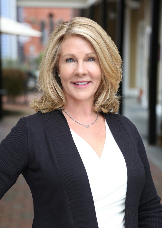 Valerie Smith
