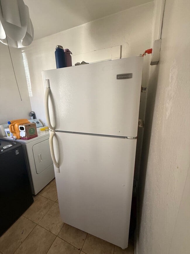 731 Cochran Ave, Los Angeles, CA 90036 - photo 3