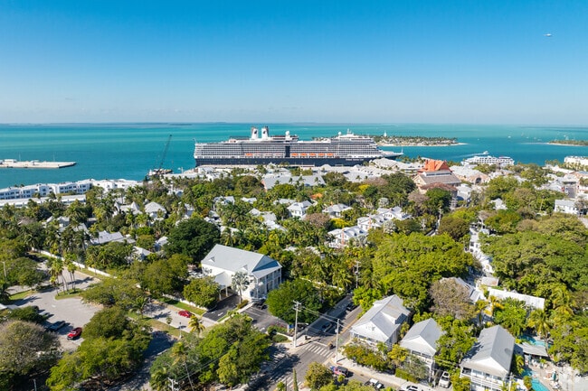 Beautiful blue ocean will surround your life when you live in Key West.