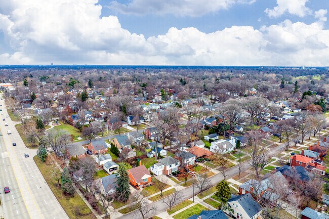 Downtown Detroit is just a short drive from Oak Park.