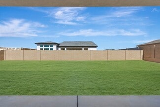 1032 W J Waltz Way, Apache Junction, AZ 85120