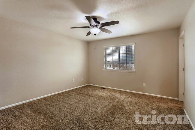 555 N Kewaunee Way, Aurora, CO 80018 - photo 3