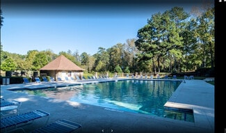 500 Hambrick Rd, Stone Mountain, GA 30083
