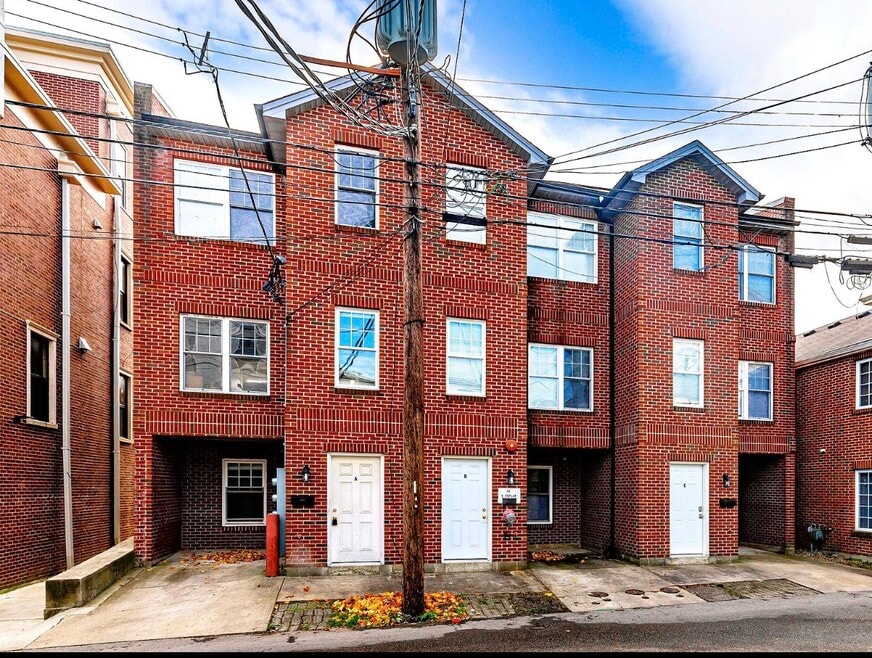 14 S Poplar St unit A, Oxford, OH 45056 - photo 1