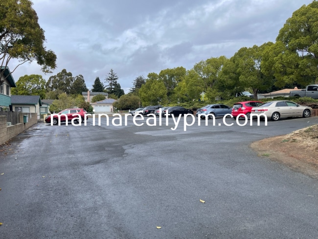 240 Holly St unit 5, Vallejo, CA 94589 - photo 2