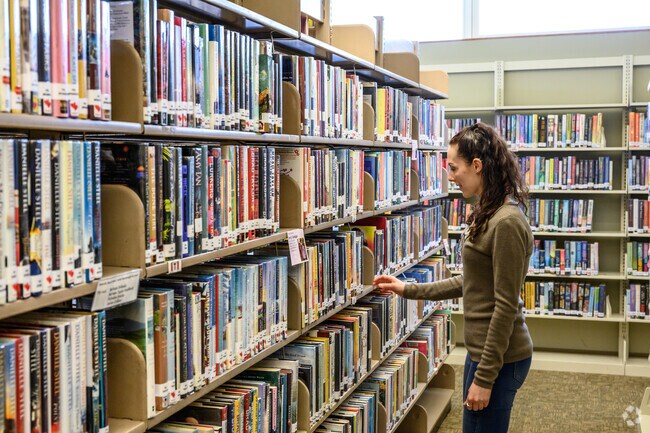 For a quiet break from a busy day, stop in at the Emerson Public Library.