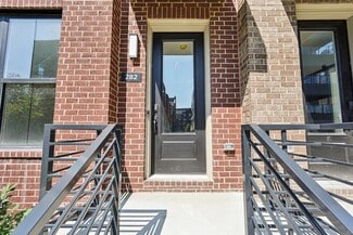 282 Dickenson St, Columbus, OH 43215