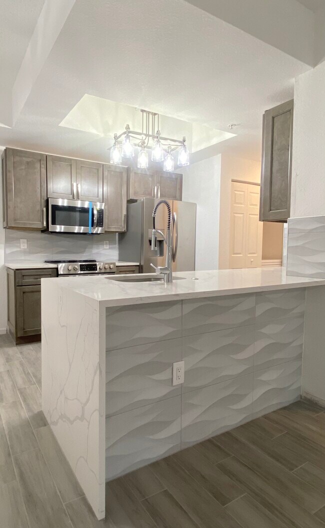 2812 Grande Pkwy, Palm Beach Gardens, FL 33410