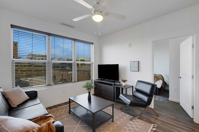 305 E Front St unit ID1261711P, Missoula, MT 59802 - photo 2