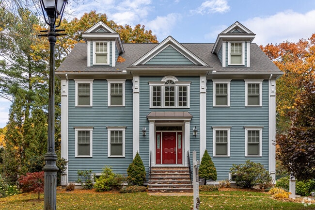You can find traditional colonial homes in Winchester Highlands.