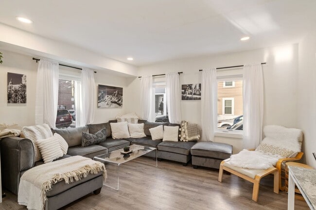 169 W 9th St, Boston, MA 02127 - photo 3