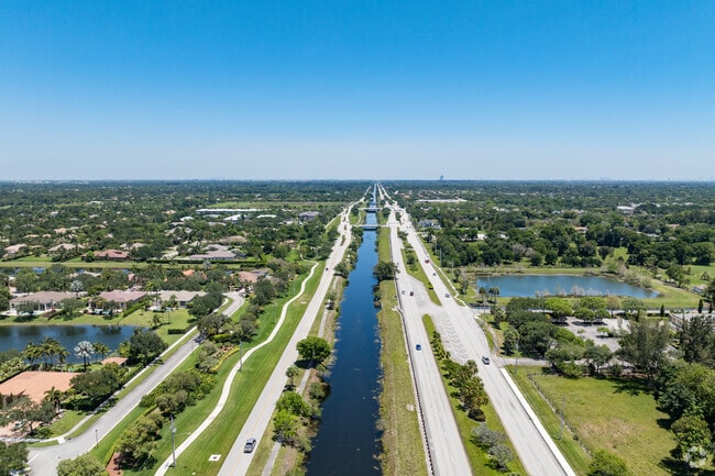 Being off Orange Dr, Imagination Farms East is only 5 minutes from I-75.