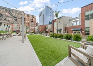 800 The Mark Ln Unit 1902, San Diego, CA 92101