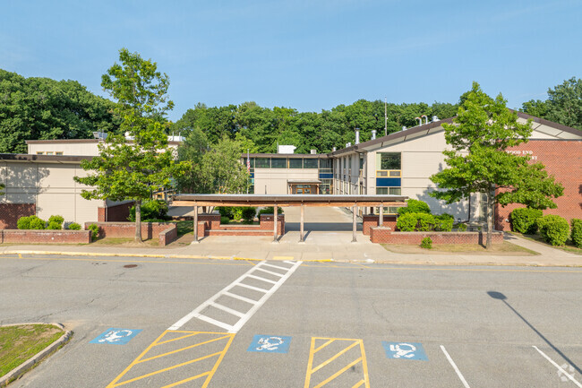 The Wood End Elementary School in Reading, MA.