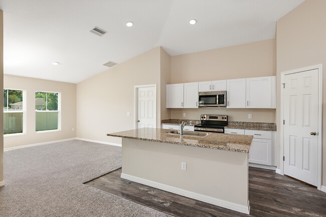 3923 Altitude Run, Davenport, FL 33837 - photo 5