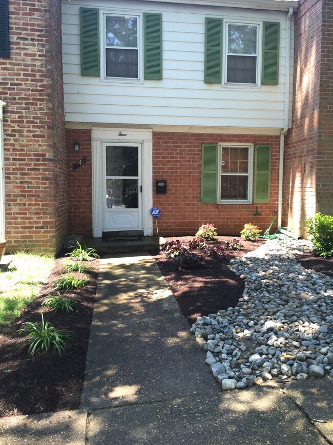 4 Doncaster Ct, Annapolis, MD 21403