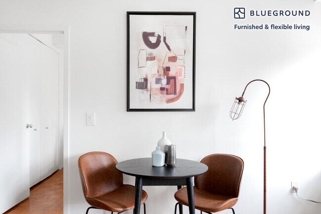 360 W 34th St unit FL12-ID528, New York, NY 10001 - photo 4