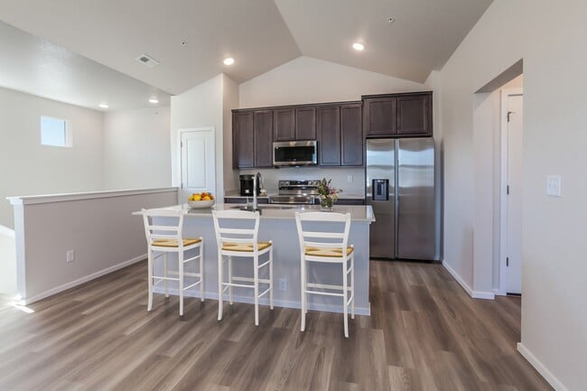 RainDance - Condos unit 8, Windsor, CO 80550 - photo 6
