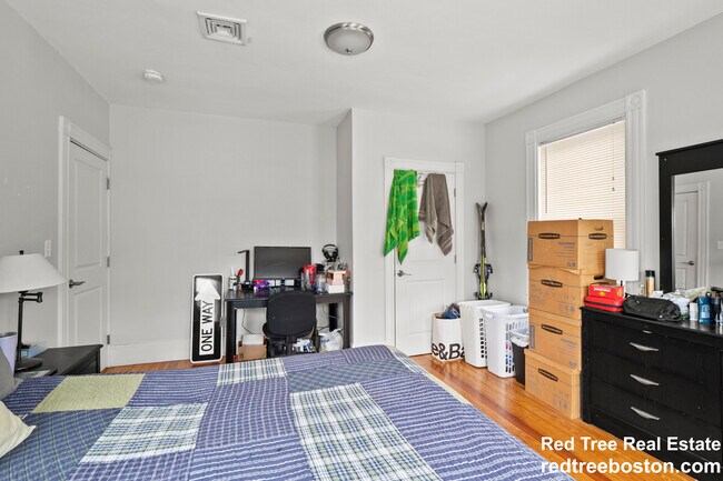 139 Adams St, Waltham, MA 02453 - photo 6