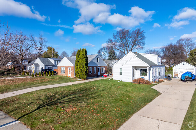 Eckel Woods has smaller cape cod and cottage style homes.