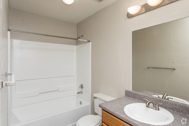 1BR, 1BA