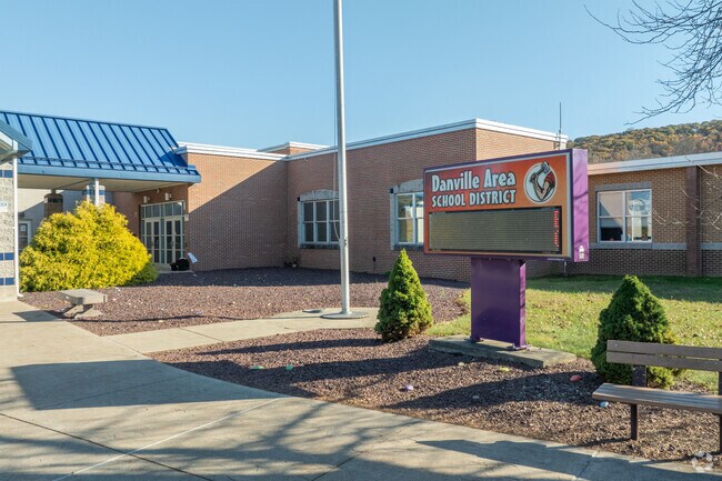 Liberty-Valley Elementary School is a good sign that you are the best you can be.