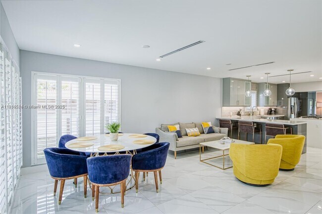 1239 Washington St, Hollywood, FL 33019 - photo 7