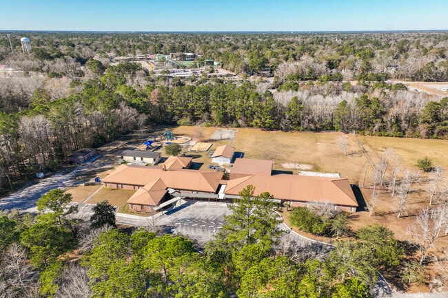 Summerville Apostolic Academy is a small communal campus.