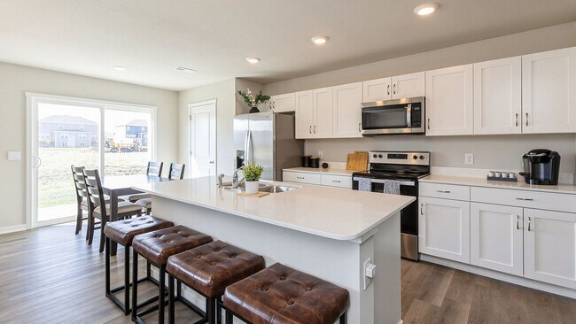 4743 170th Place, Waukee, IA 50263 - photo 4