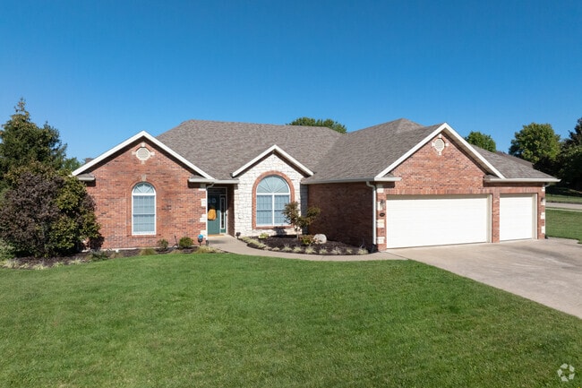 The Highlands offers many newer brick ranch homes.
