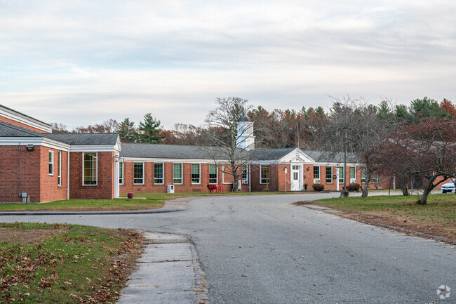 Eames Way School in Marshfield received an A in the teacher's category from Niche.