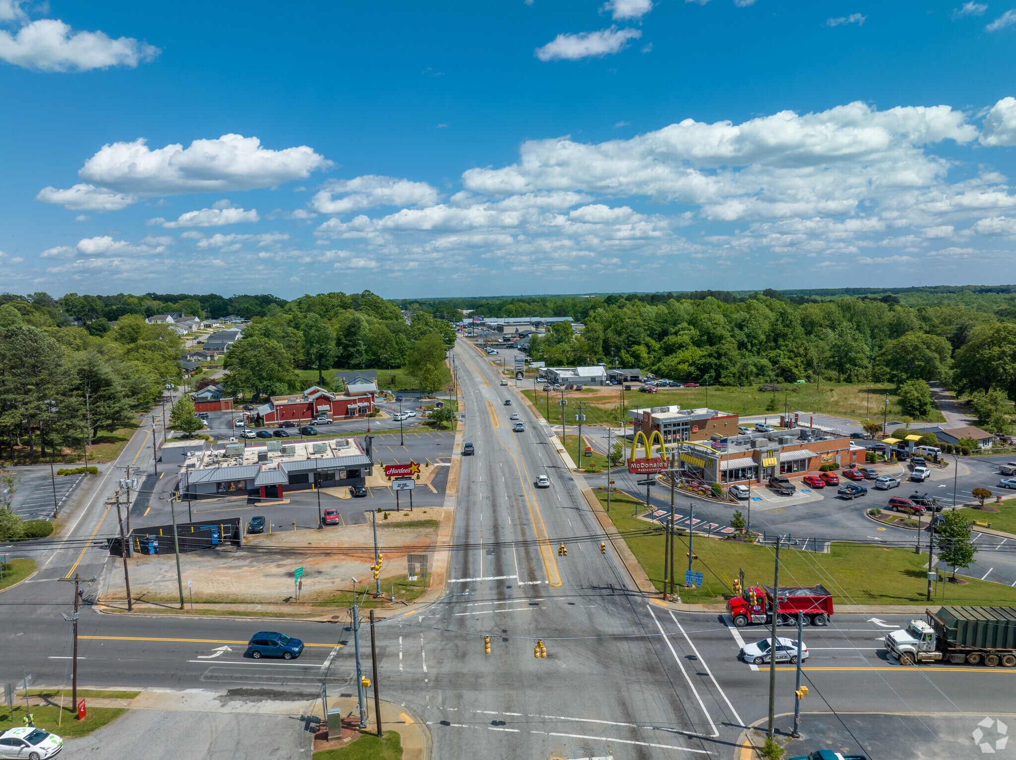 Highway 176 runs tight through Inman SC.