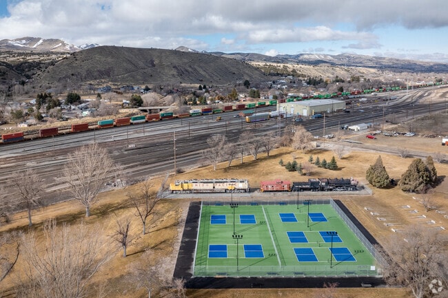 Youll find dozens of parks and trails throughout the Chubbok and Pocatello areas.