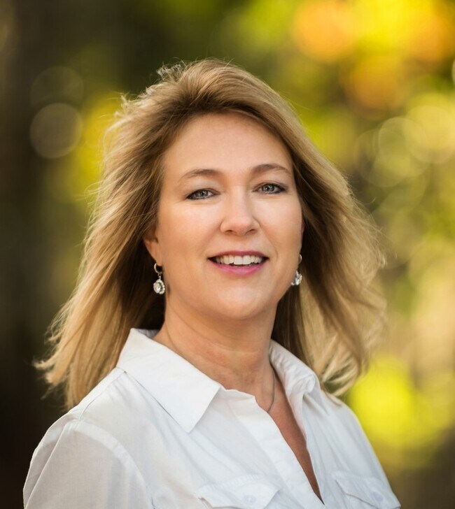 Marilyn Golden