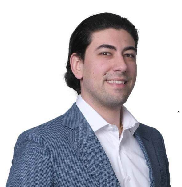 Agent Photo