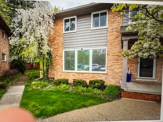 1047 N Old Woodward Ave, Birmingham, MI 48009