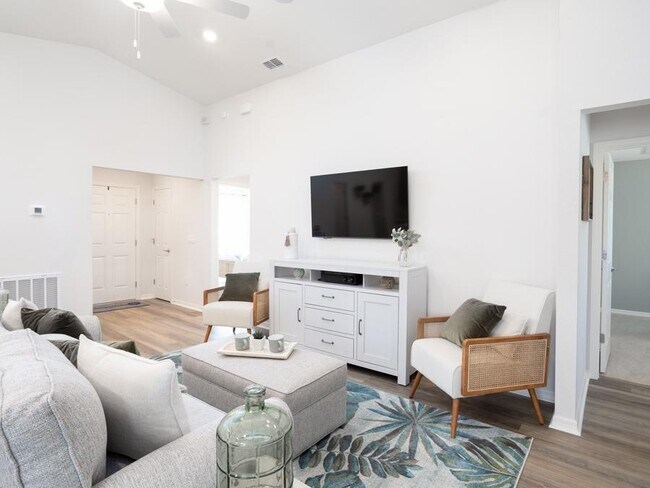 6980 Twisting Pines St unit 37320770, Zephyrhills, FL 33541 - photo 6