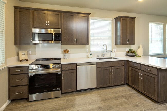 10939 Bushel Way, Rancho Cordova, CA 95670 - photo 7