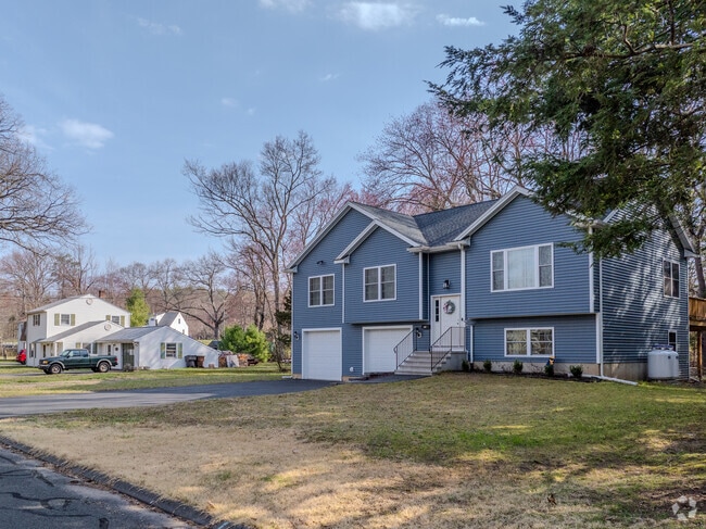 You will find beautiful options of homes in a quiet area in Enfield, CT.