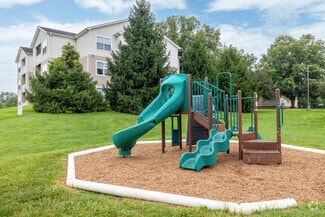 1050 Claire Taylor Ct, Culpeper, VA 22701