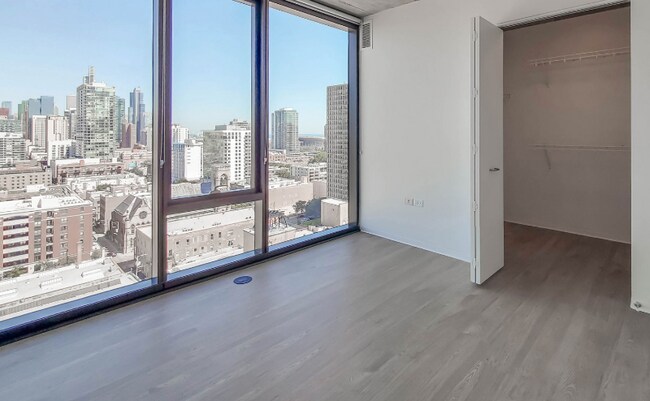 2100 S Wabash Ave unit 1312, Chicago, IL 60616 - photo 6