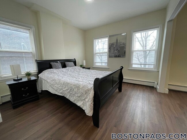 20 Pompeii St unit 2, Roxbury, MA 02119 - photo 3