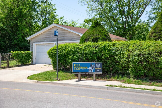 Throughout Capitol View, residents have access to the Embark bus stops.