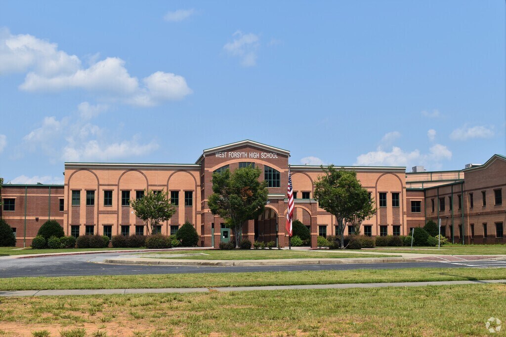 Main entrance to West Forsyth High School in North Forsyth, Cumming GA
