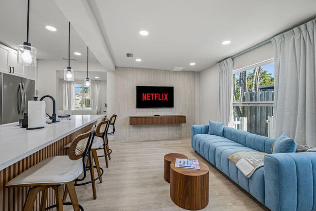 510 79th Ave unit ID1338745P, Saint Pete Beach, FL 33706 - photo 2